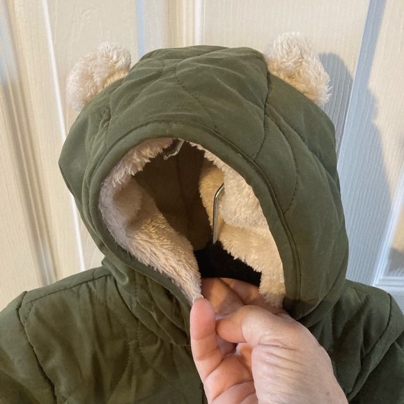 Baby Gap Olive Green Quilted Snowsuit With Hood Size 6-12 Months New Without Tag - Picture 6 of 9